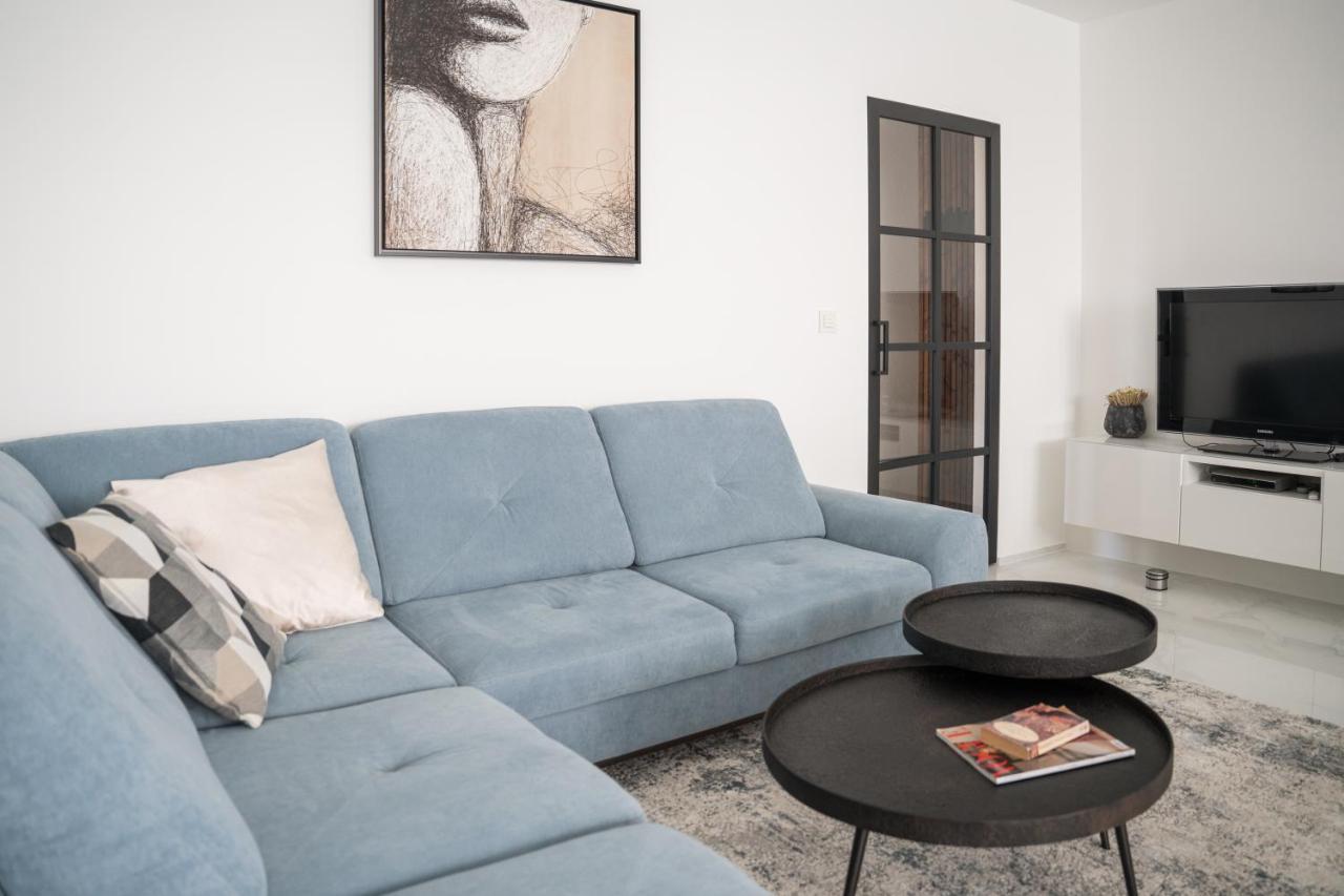 Blue Yvey Apartment Torhout Esterno foto